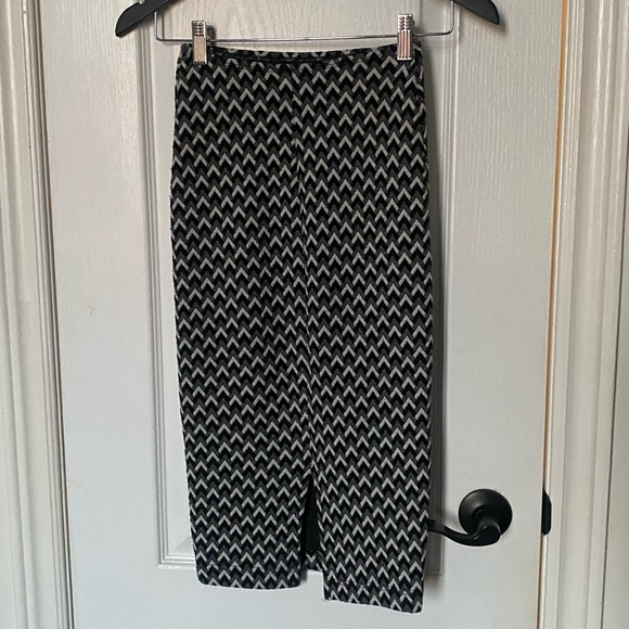 2 piece skirt and top set from American Apparel - Picture 3 of 3